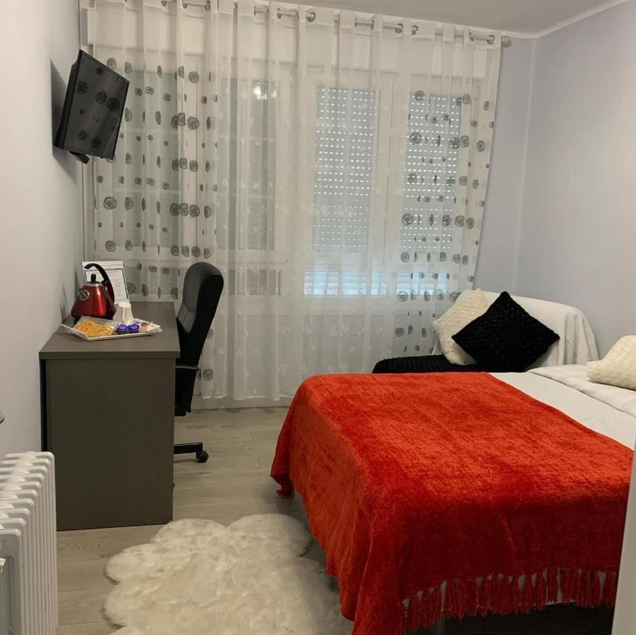 La Rosa Azul Rooms Ponferrada Eksteriør billede