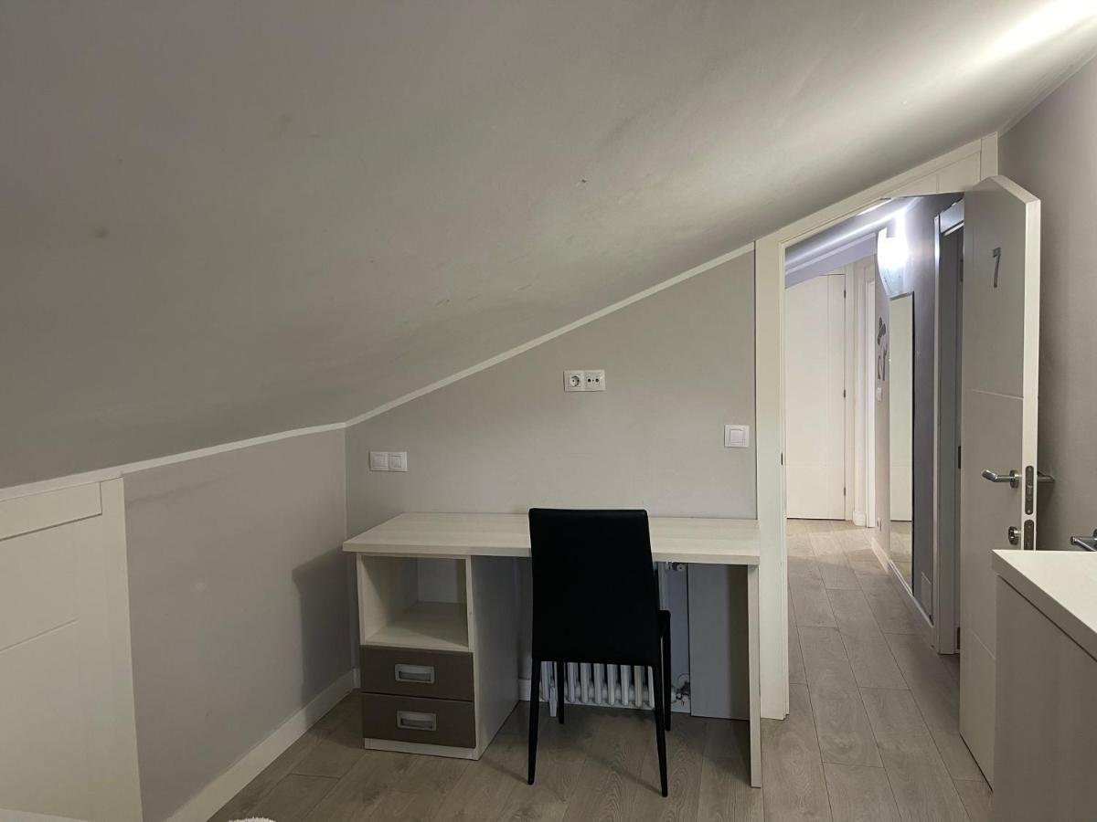 La Rosa Azul Rooms Ponferrada Eksteriør billede