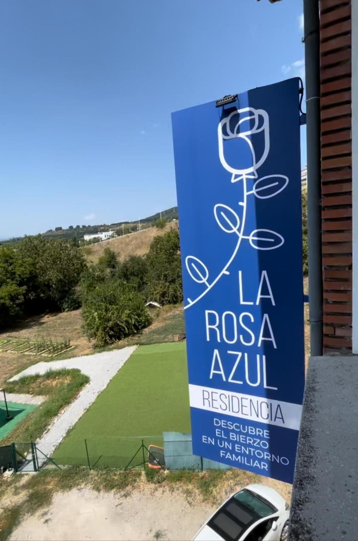La Rosa Azul Rooms Ponferrada Eksteriør billede