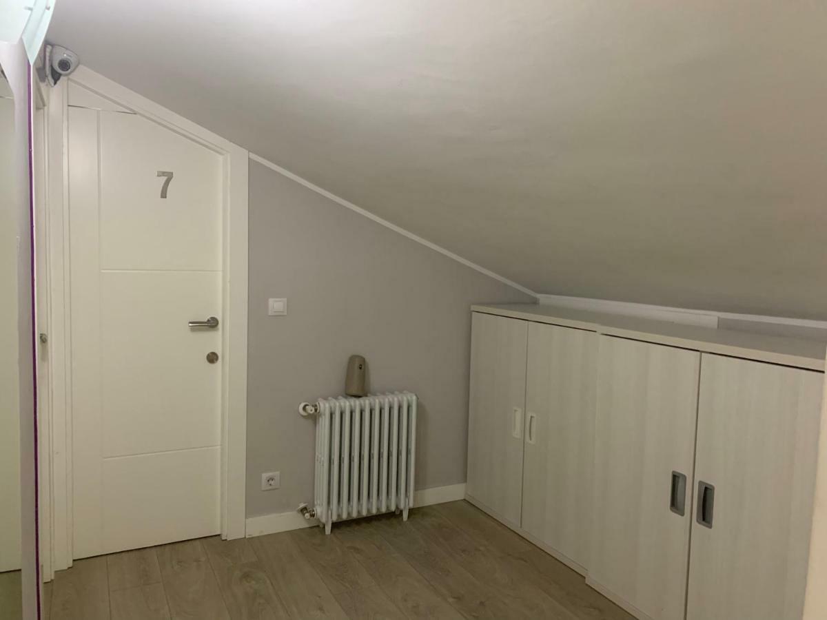 La Rosa Azul Rooms Ponferrada Eksteriør billede