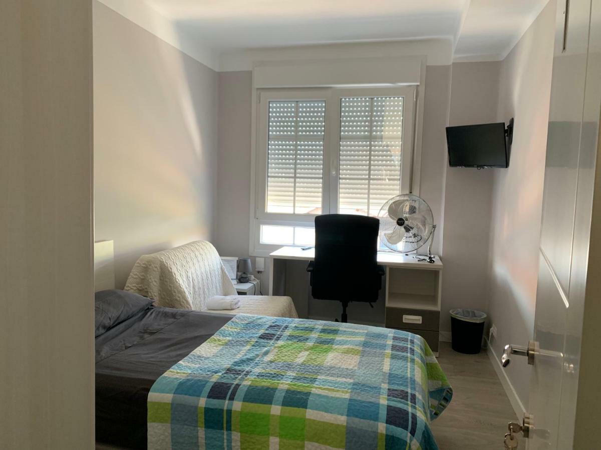 La Rosa Azul Rooms Ponferrada Eksteriør billede